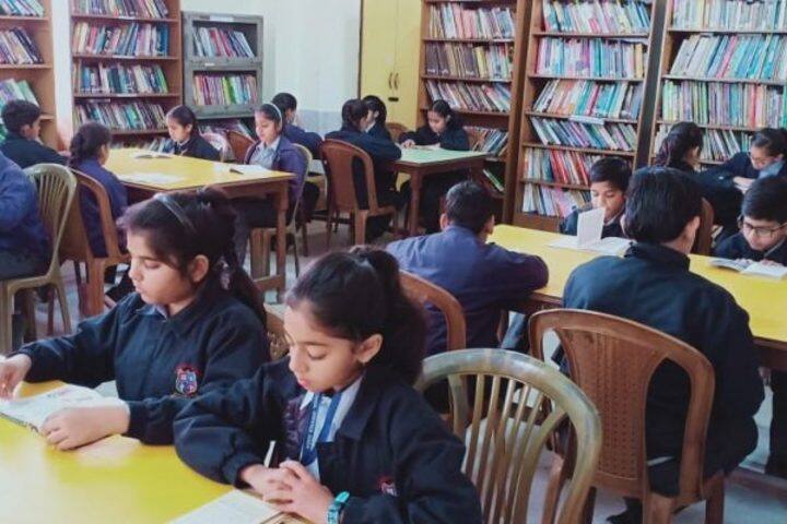 Cambridge School-Library
