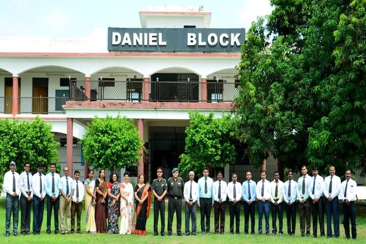 Captain Manoj Kumar Pandey-Building