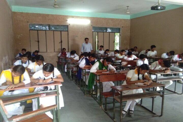 Central Academy-Classroom
