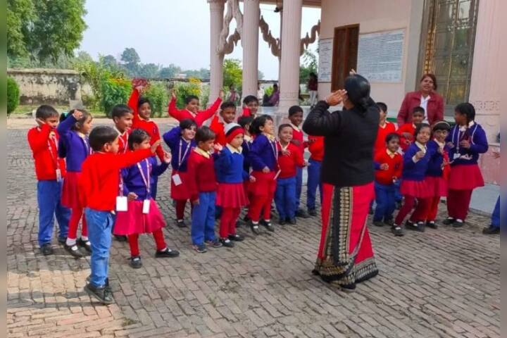 Central Academy, Deoria - Picnic