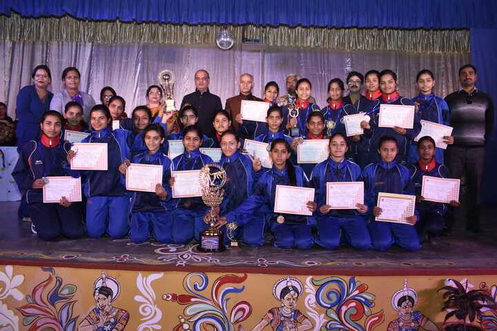 Central Hindu Girls Senior Secondary School-Awards