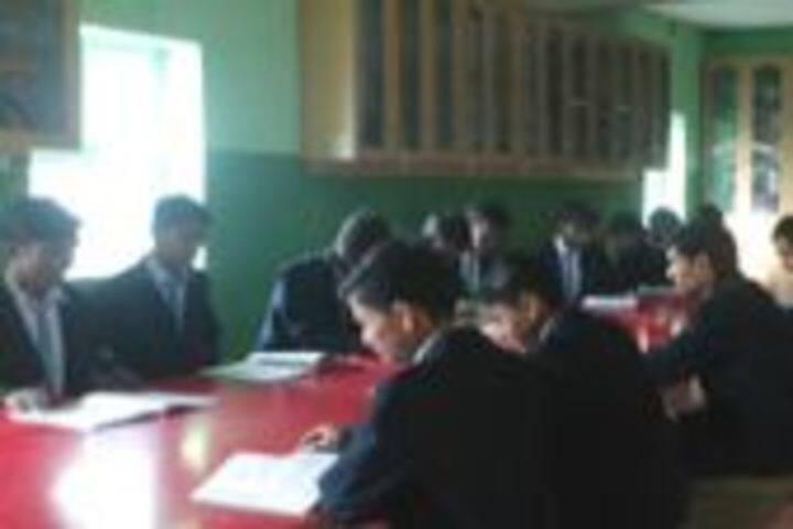 Sarswati Vidya Mandir-Reading Room