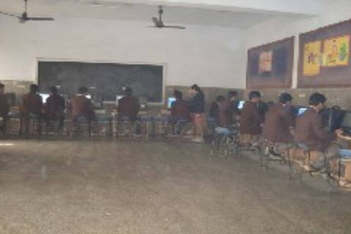 Ch Chhabil Dass Public School -Computer Lab