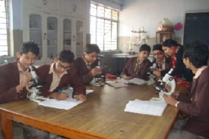Ch Chhabil Dass Public School-Biology Lab