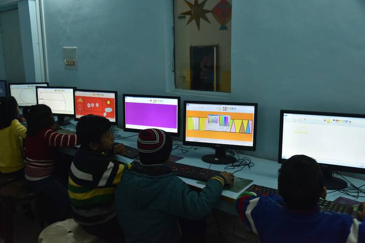 City International School-Computer Lab