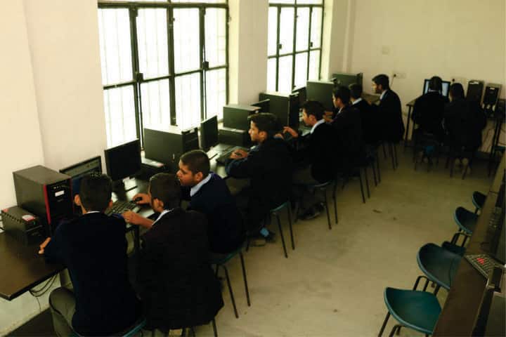 Colonel S N Mishra Obe Memorial School-Computer Lab