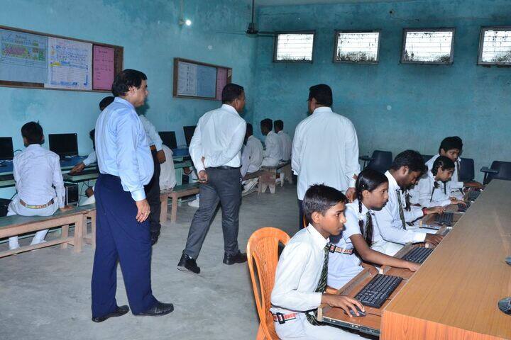 D M T Public School-Computer Lab