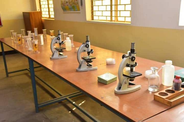 Dadri Public School-BiologyLab