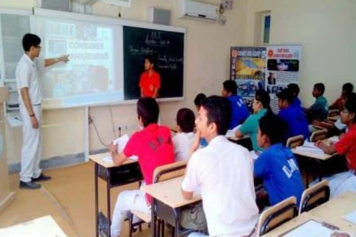 Dayawati Modi Academy-Digital Classroom