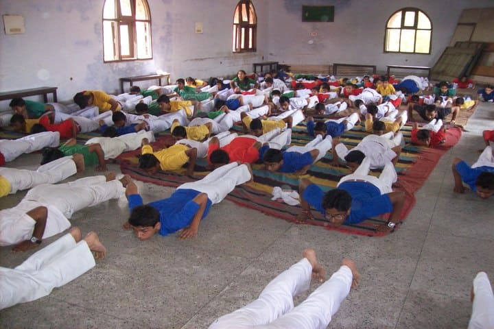 Dayawati Modi Public School-Yoga
