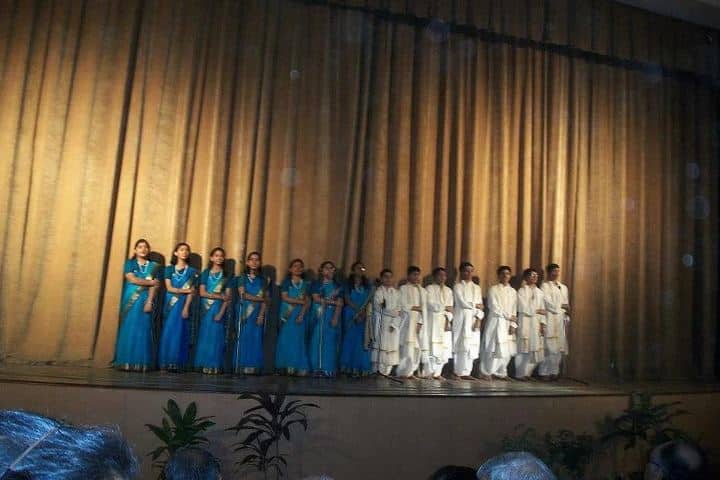 Dayawati Modi Public School-Group Singing