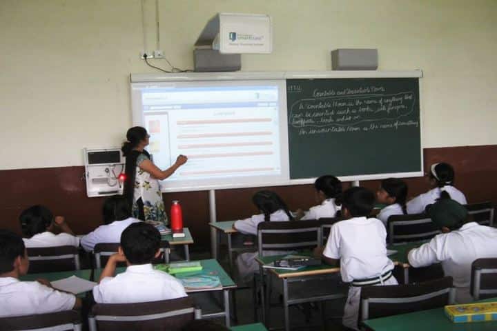 Delhi Public School-Digital classroom