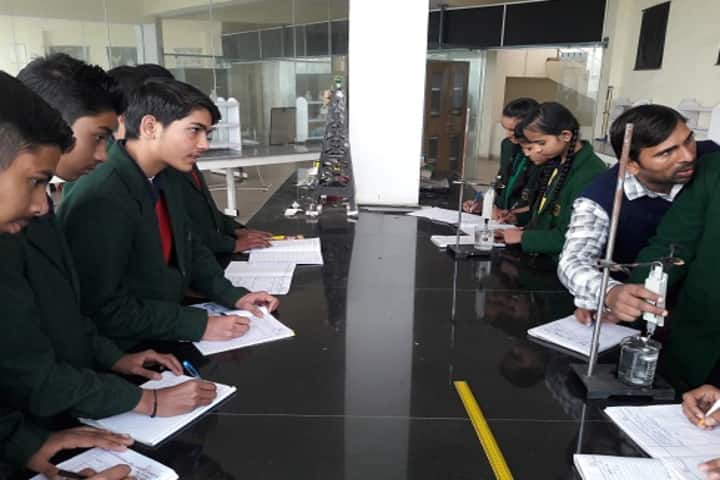 Delhi Public School-Physics-Lab