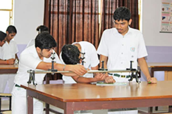 Delhi Public School-Physics Lab