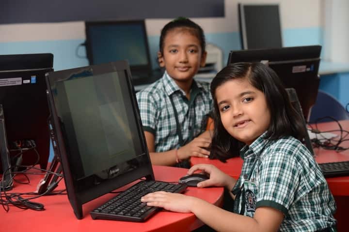 Delhi World Public School-IT Lab