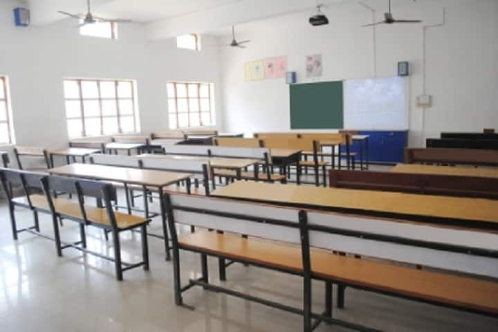 Deoria Senior Secondary School, Gorakhpur Road, Deoria: Admission, Fee ...