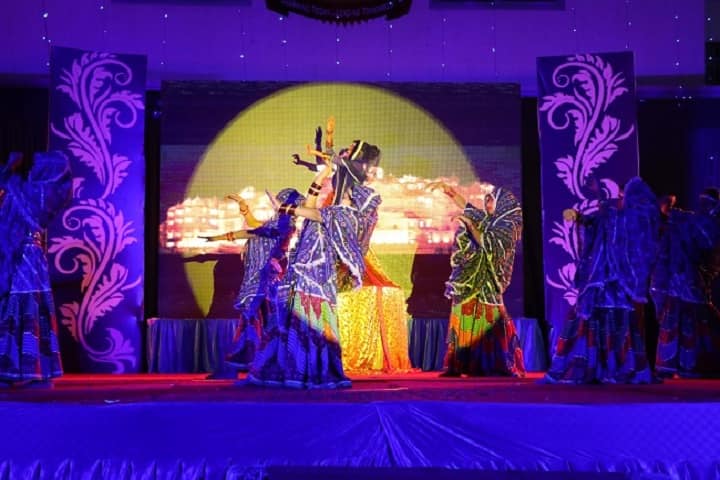 Dev International School-Drama