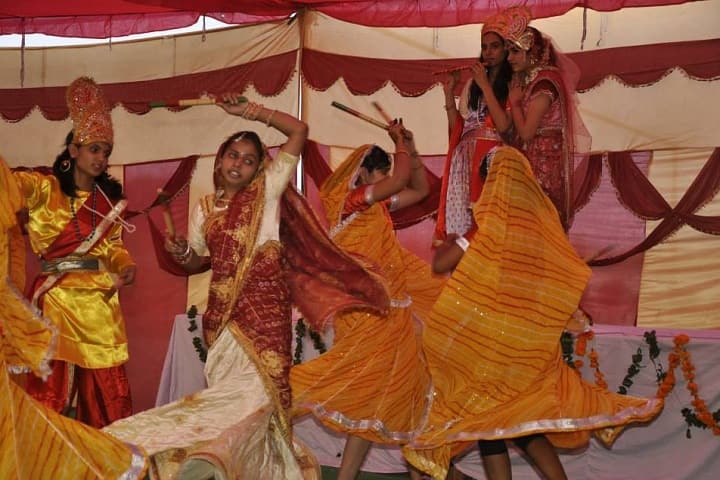 Dev Krishna Public School-Events dandiya