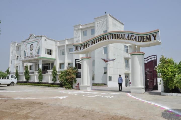 Divine International Academy-Campus View