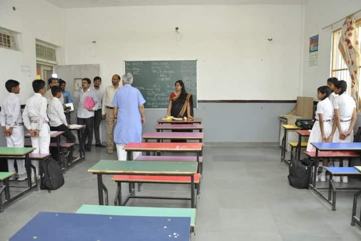Divine International Academy-Classroom