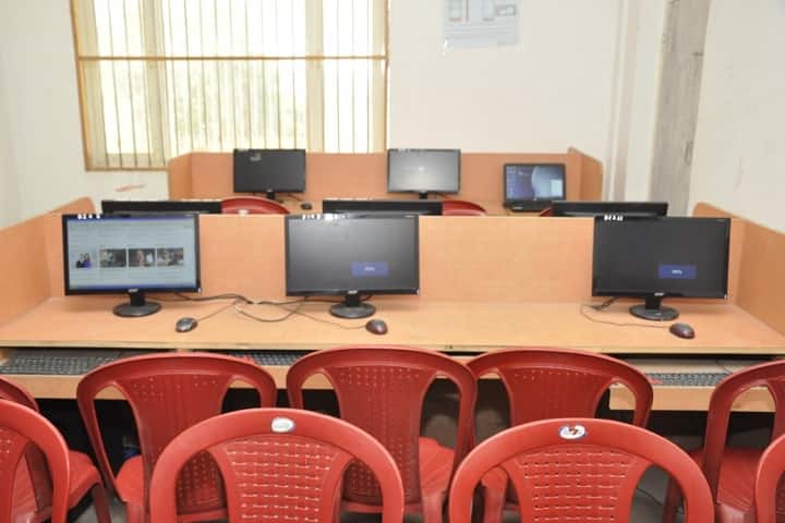 Divine International Academy-IT Labs