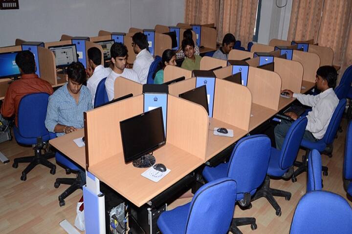 Divine Public School-IT-Lab