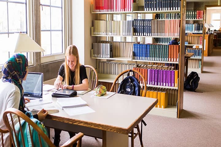 Divine Public School-Library