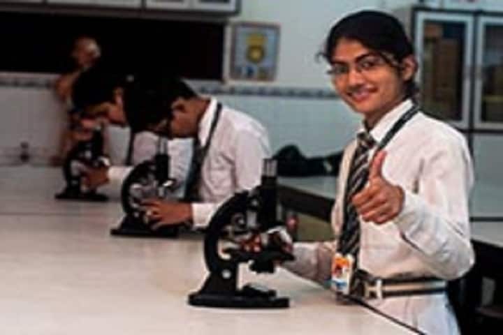 Divya Public School-Laboratory