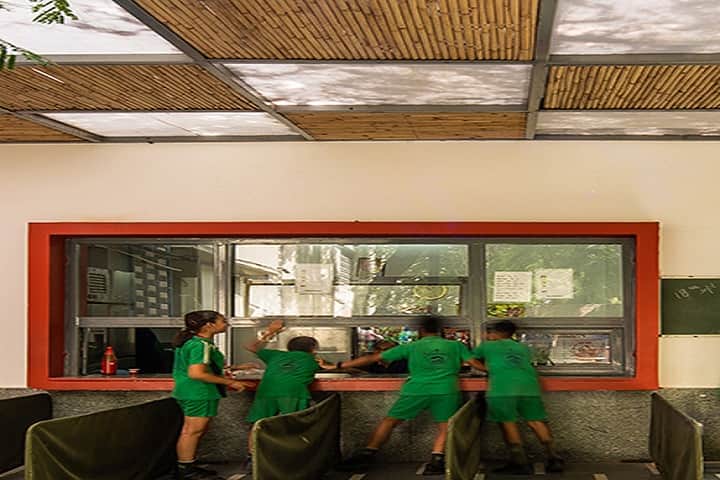 Dlf Public School-Cafeteria