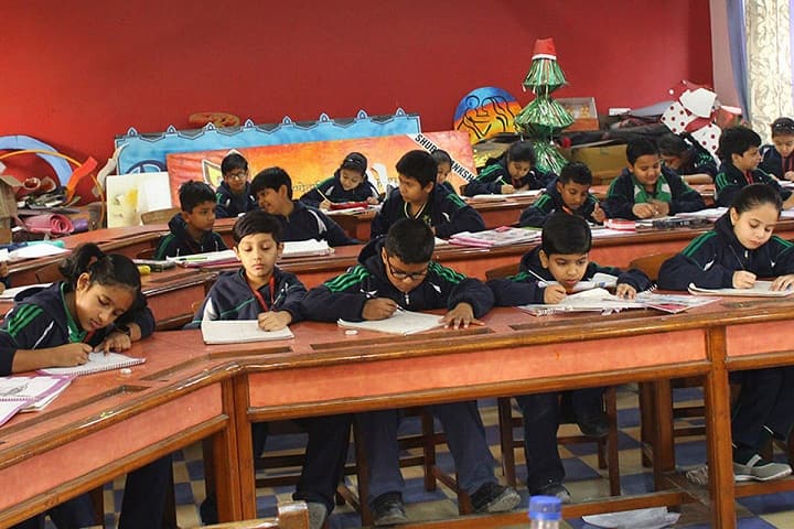 Dlf Public School-Classroom