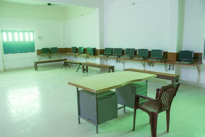 Dolphin Public School-IT-Lab