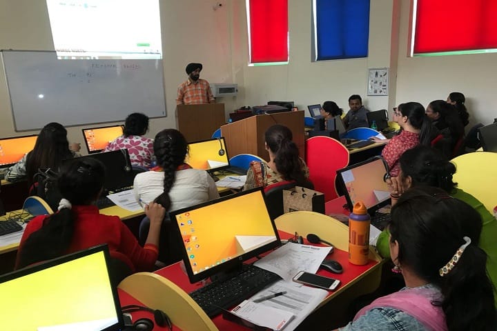 Doon Public School-IT Lab