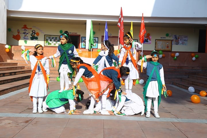 Dr K N Modi Global School-Patriotic Day