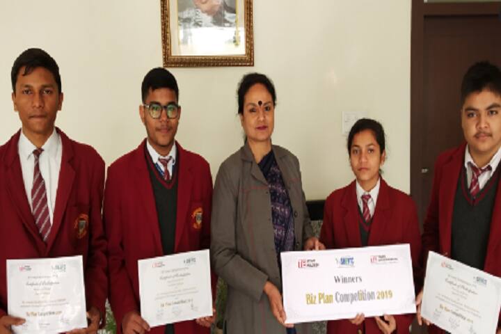 Dr Virendra Swarup Education Centre-Others prize distribution