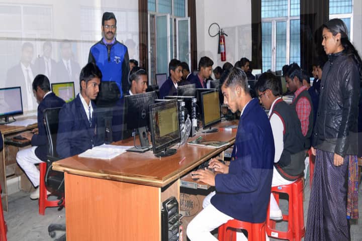 Dr Kiran Saujiya Senior Secondary Educational Academy-IT-Lab