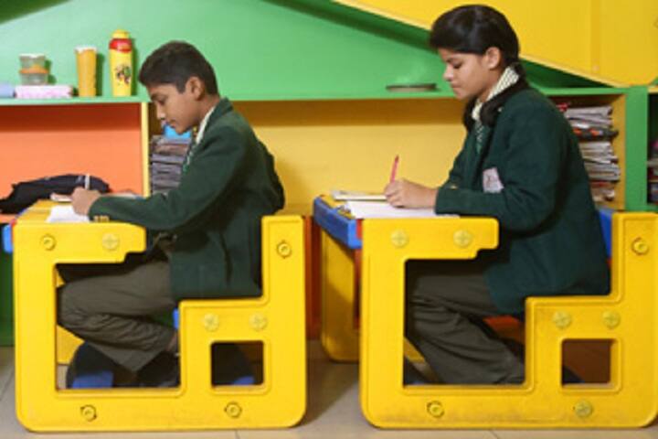 Dr MPS World School-Classroom