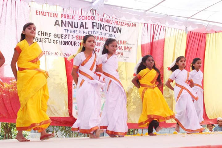 Einstein Public School-Annual Day Group Dance