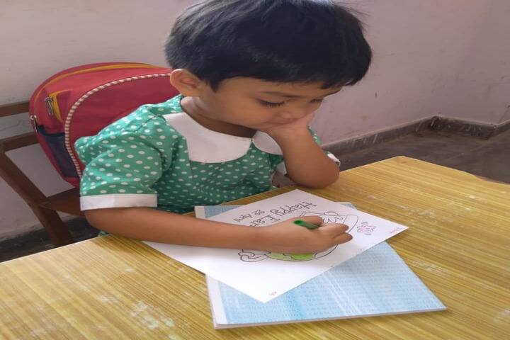 Eram Public College-Drawing Competetion