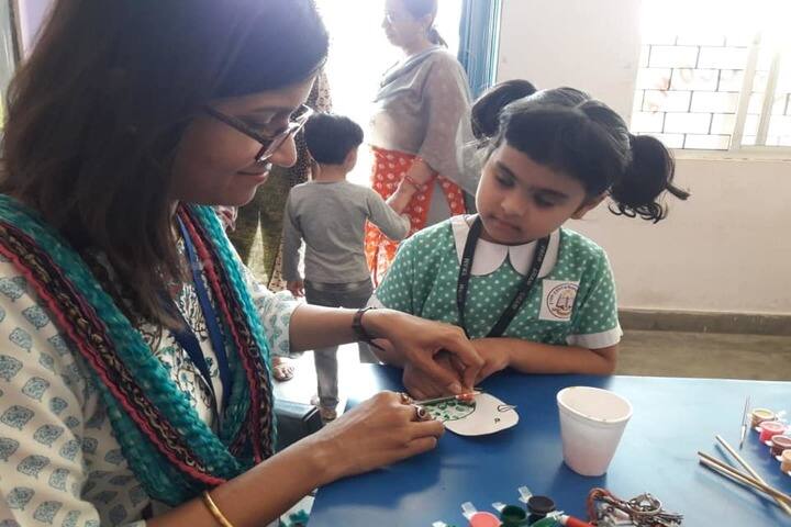 Eram Public College-Painting