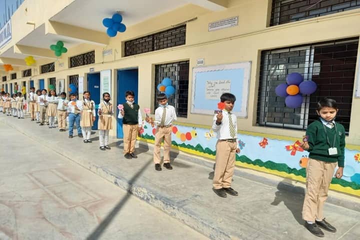 Eram Public College-Students