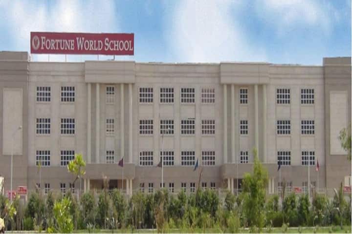 Ftune Wld School-Campus View