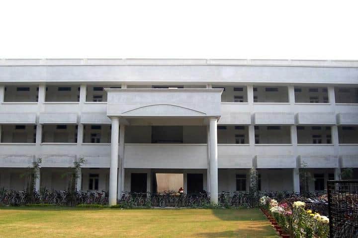 G N National Public School-Campus View