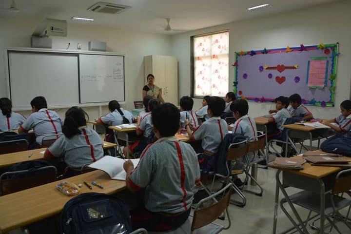 G D Goenka Public School-Smartclass