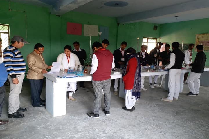 Galaxy Convent School-chemistry Lab