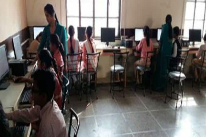 Geetagyan Sanskar Academy-Computer Lab