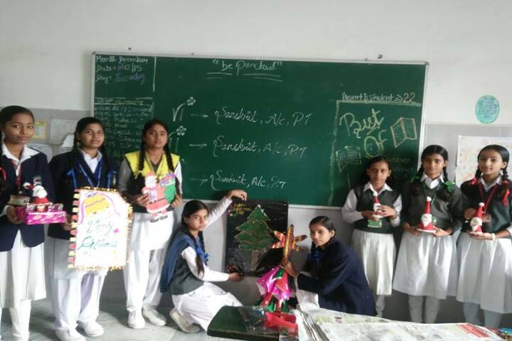Green Field Academy-Art