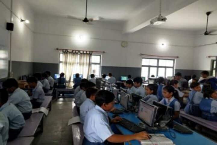 Guru Kripa Divine Grace Public School-IT Lab