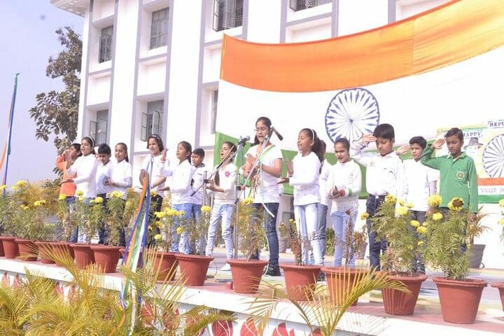 Guru Kripa Divine Grace Public School-Independence Day