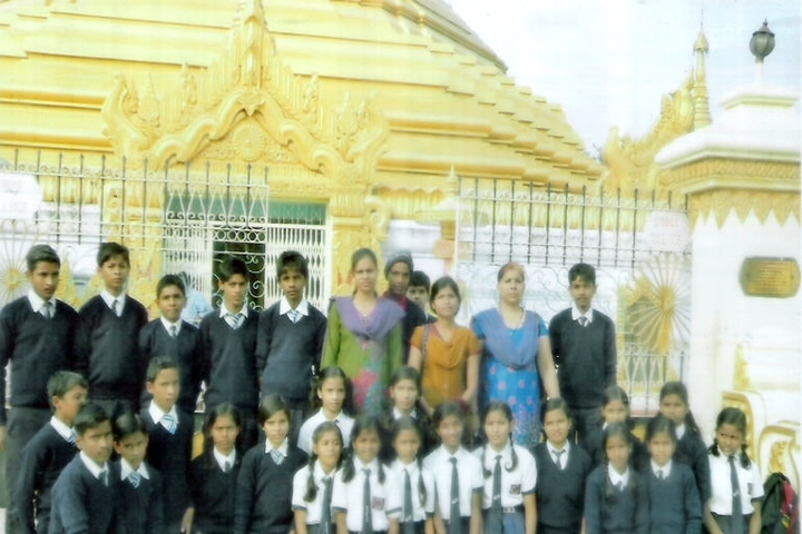 Gurukul Convent School-Trip