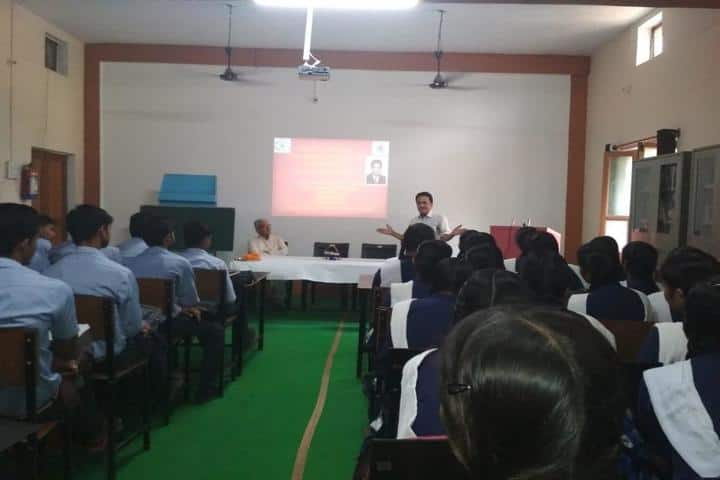 Gurukul Public School-Seminar
